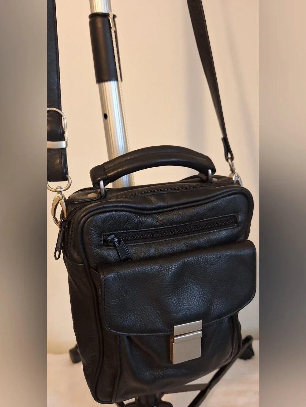 Wilsons Leather sleek men